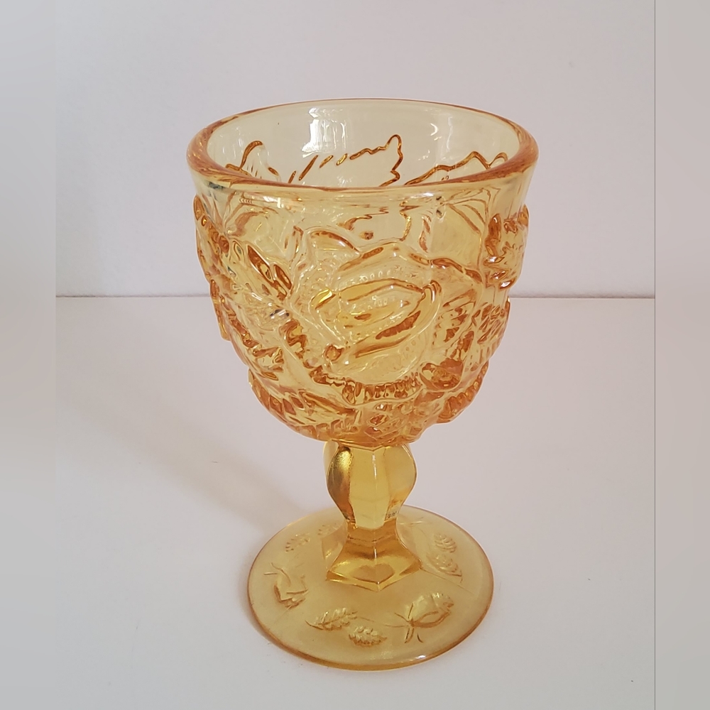 Vintage Madonna Inn Wild Rose Wine Glass Amber